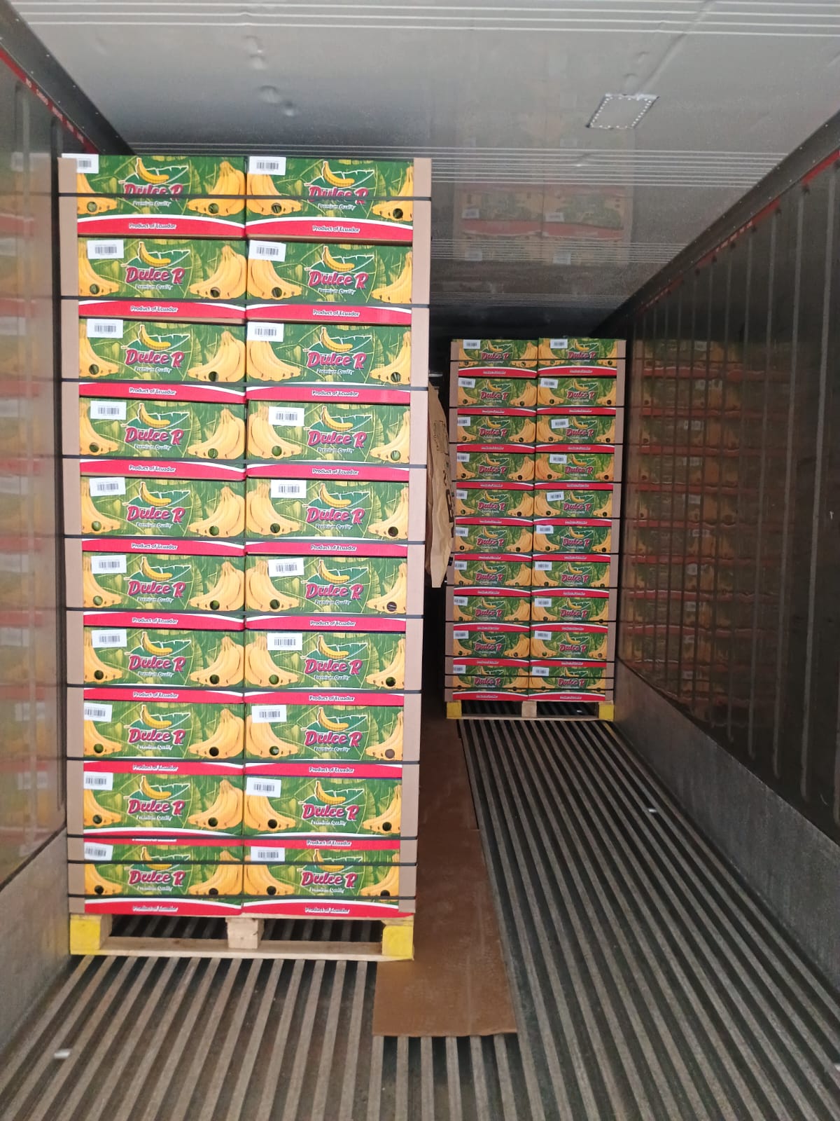Loaded reefer container
